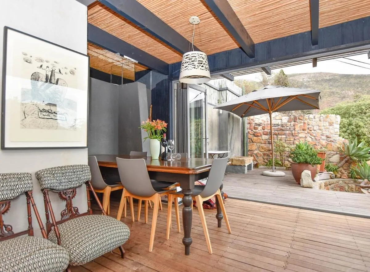 Ferienhaus Villa Harbour View Woodbine Kalk Bay Südafrika