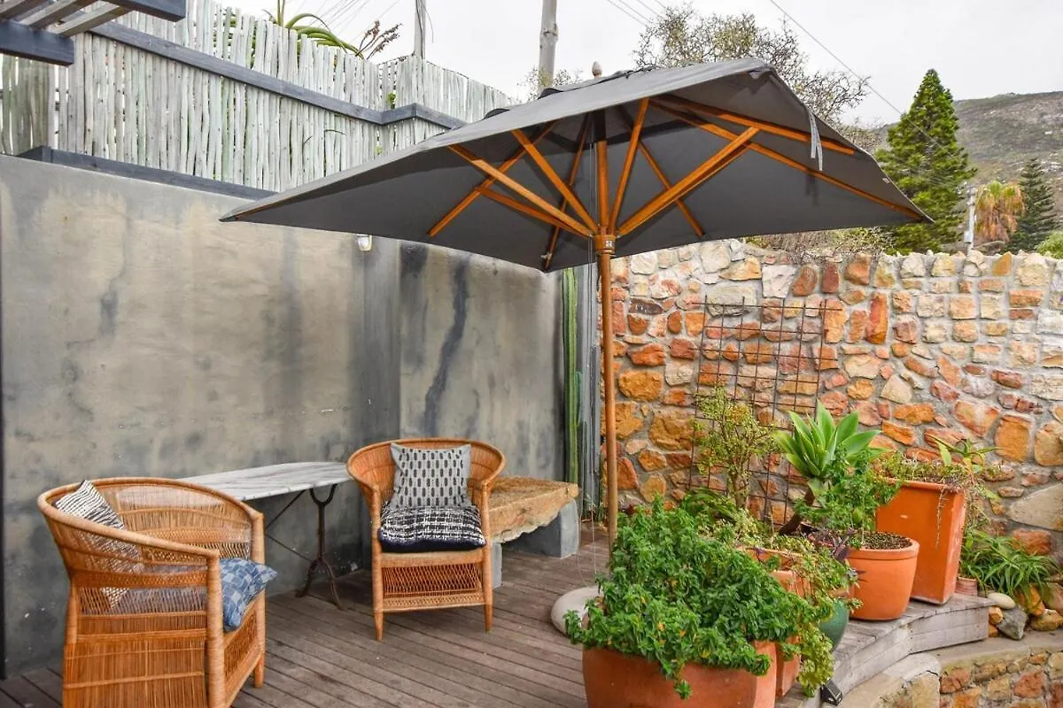 Ferienhaus Villa Harbour View Woodbine Kalk Bay Südafrika