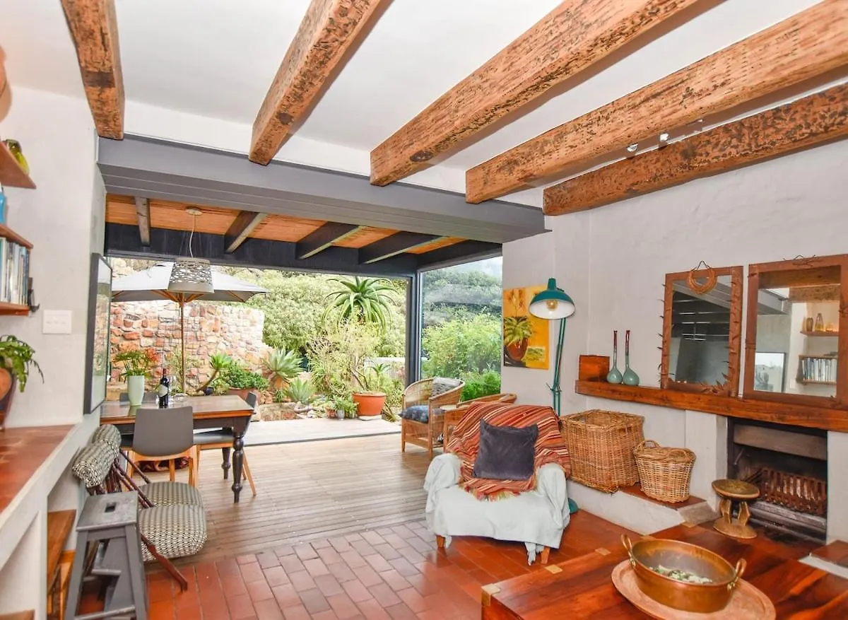 Ferienhaus Villa Harbour View Woodbine Kalk Bay Südafrika